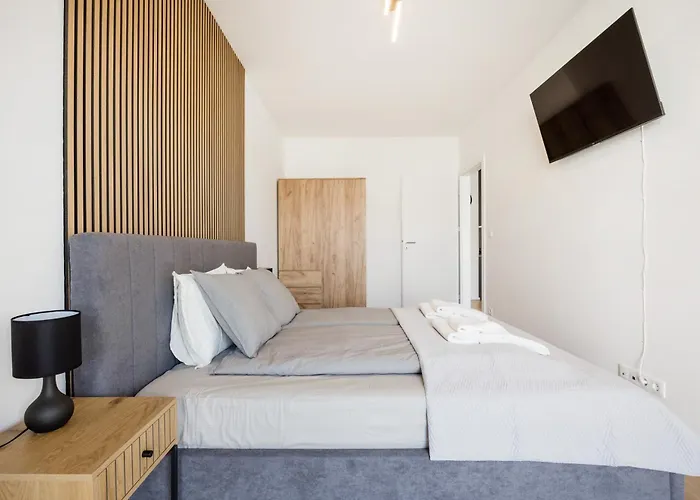 Apartamento Sleek With Balcony And Parking Budapest